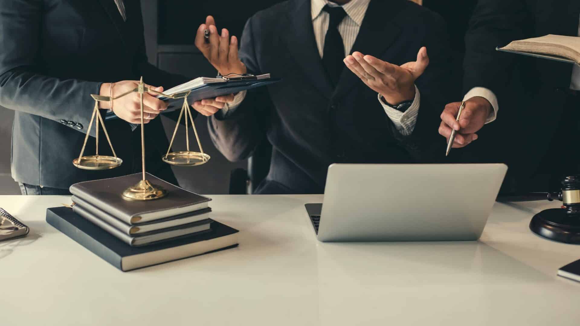 Protecting Your Enterprise: Business Lawyers In Beverly Hills