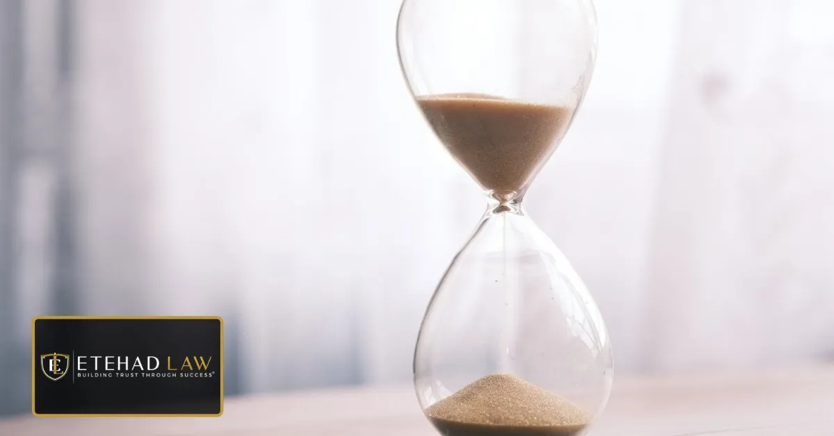 Hourglass with sand running through it, representing how long a California brain injury case can take to settle